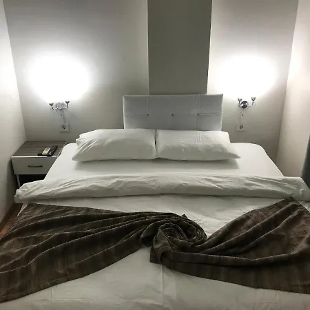 B&B Grand Temel Butik 2*